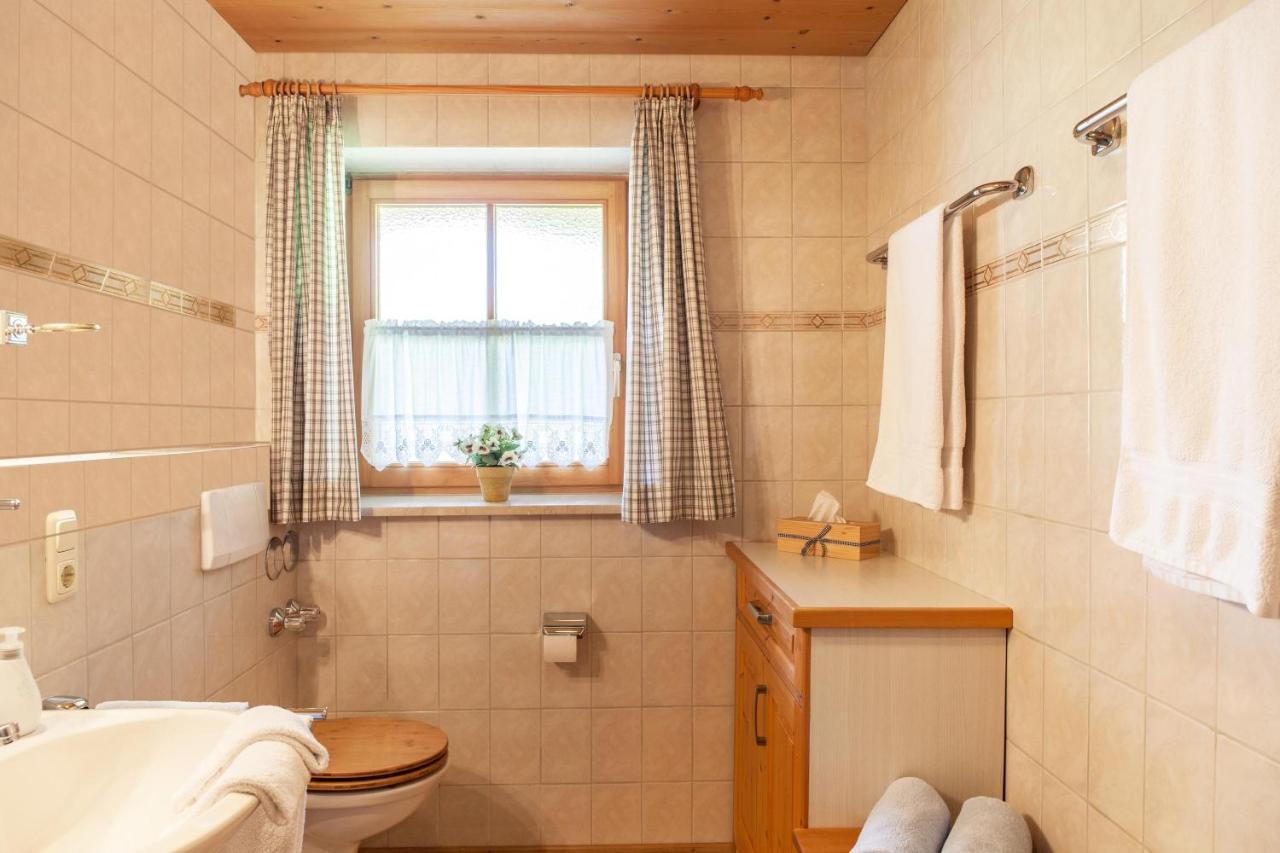Ferienwohnung Alpenrose Грайнау Екстериор снимка