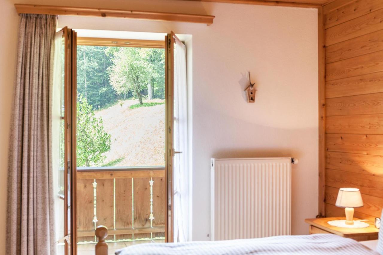 Ferienwohnung Alpenrose Грайнау Екстериор снимка