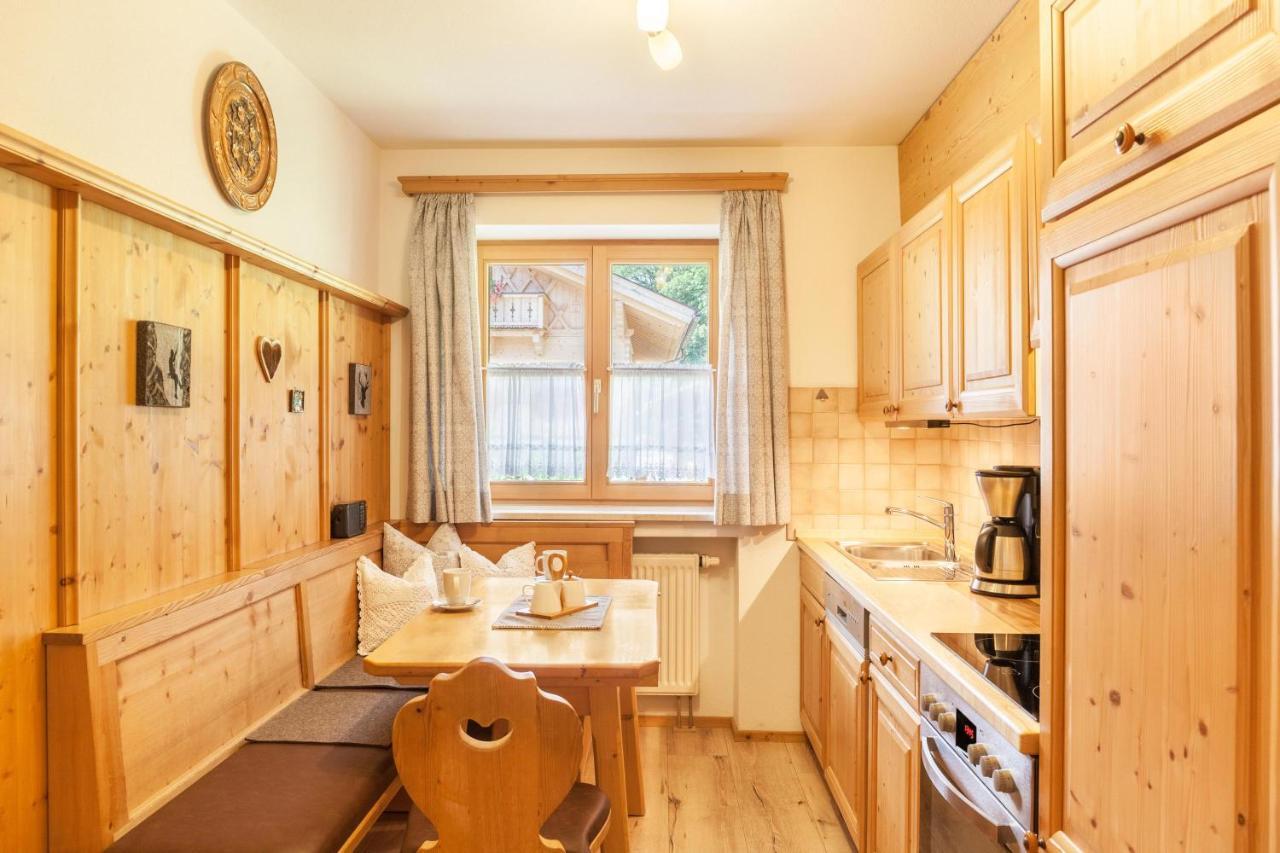 Ferienwohnung Alpenrose Грайнау Екстериор снимка